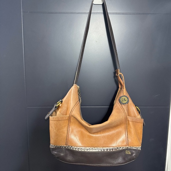 The Sak Kendra Leather Hobo Shoulder Bag - Picture 2 of 10